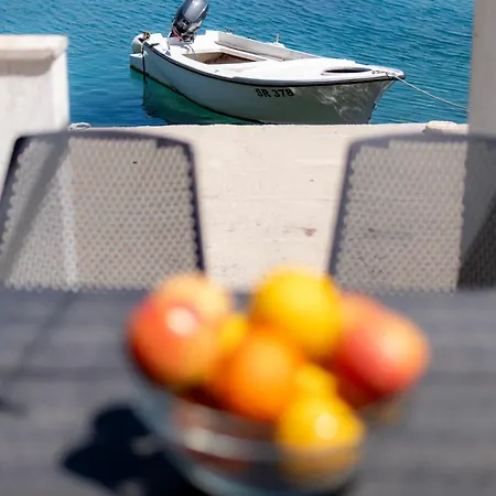 Sunny Octopus Apartman Prozura