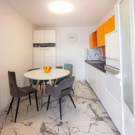 Apartman Sunny Octopus Prozura